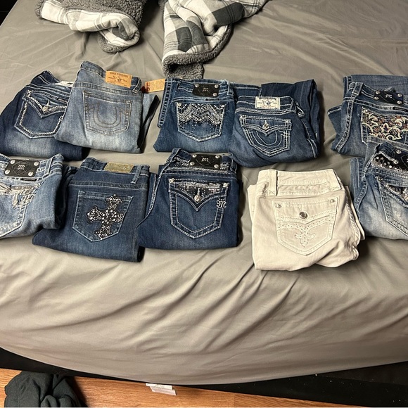 COPY - Rock revival, miss me, true religion.(get all for the price) - Picture 1 of 7